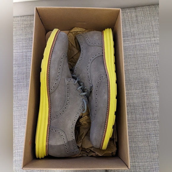 Cole Haan size 10.5 - Picture 1 of 5